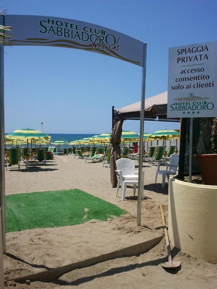Hotel Club Sabbiadoro Battipaglia Luaran gambar