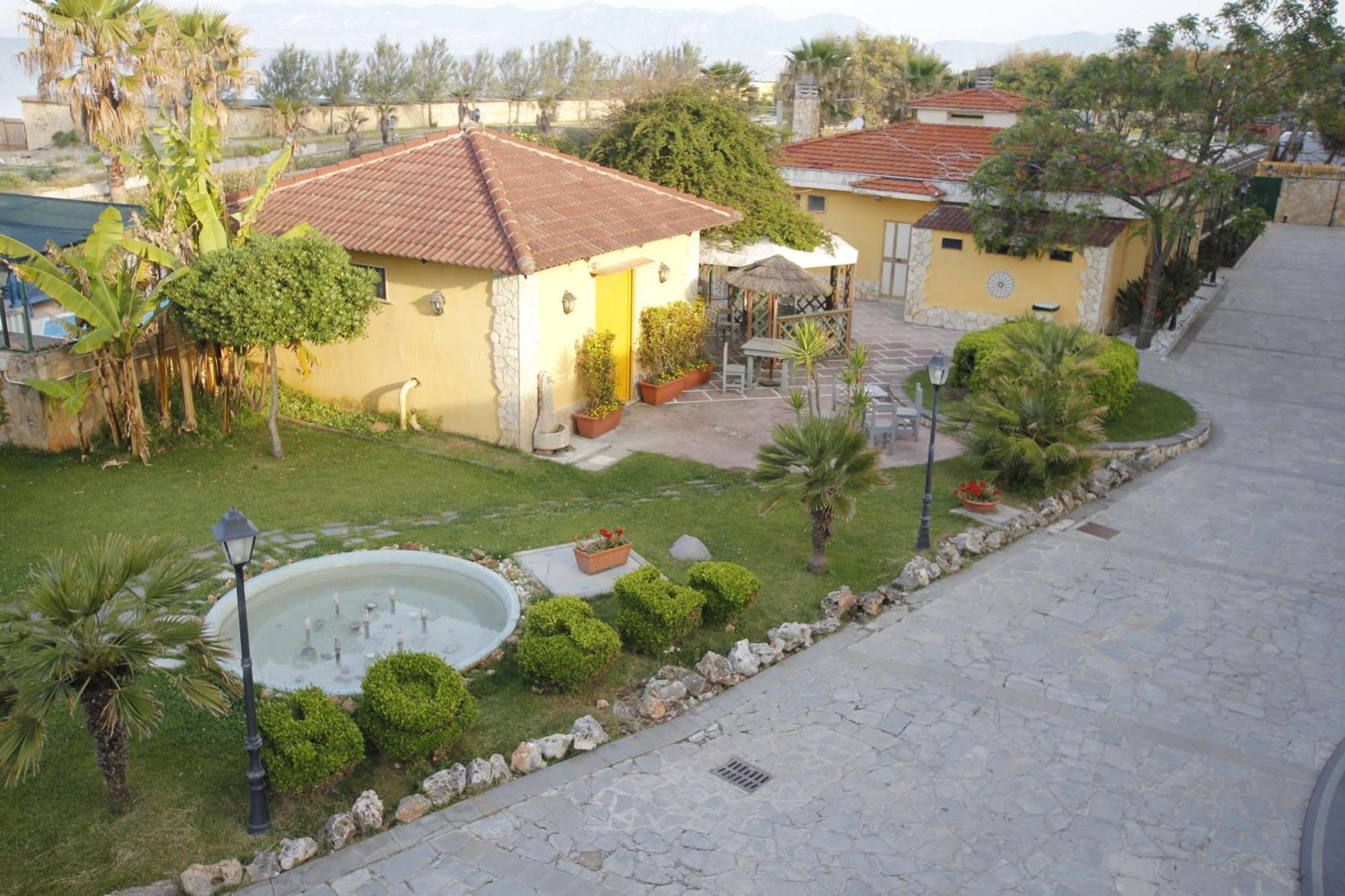 Hotel Club Sabbiadoro Battipaglia Luaran gambar