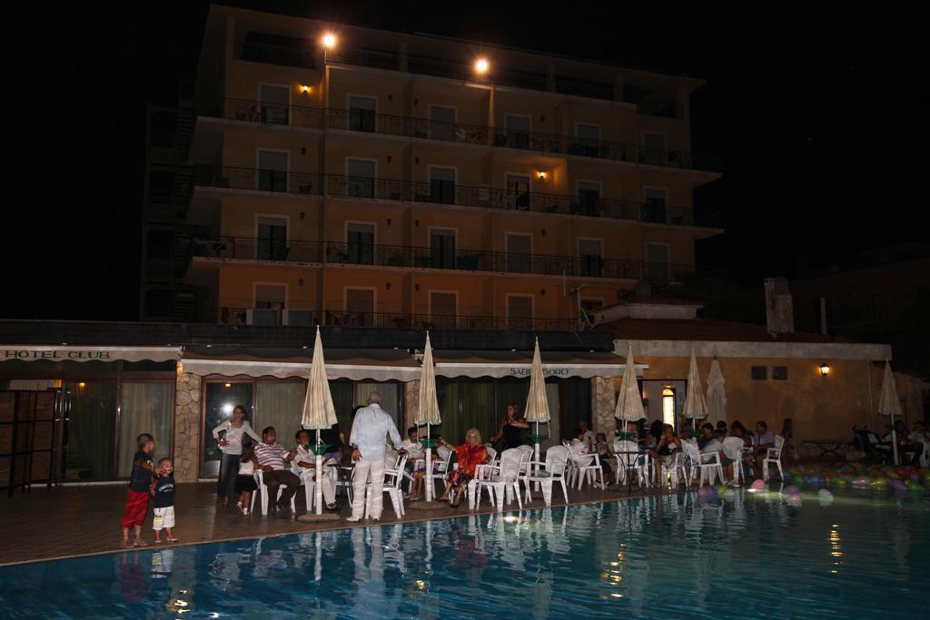 Hotel Club Sabbiadoro Battipaglia Luaran gambar